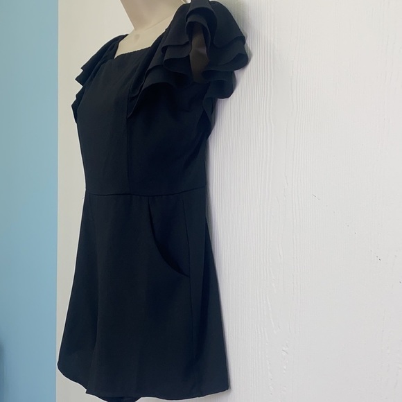 She & Sky - NWT Black Polyester Off The Shoulder Short Romper Size Small - Picture 4 of 12